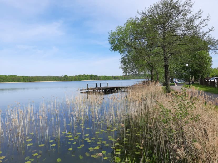 Mazury - kraina wielkich jezior, rzek i lasów